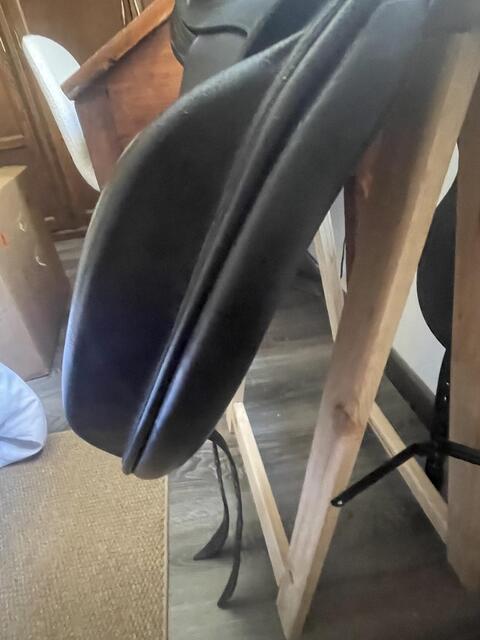 Selle de dressage Hermès