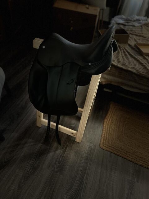 Selle de dressage Hermès