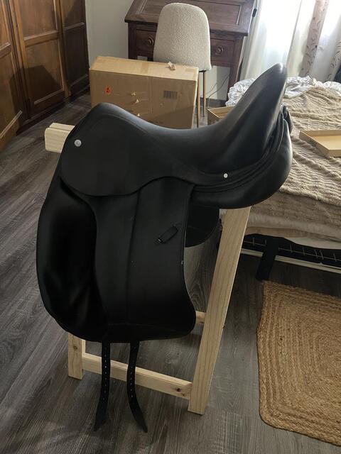 Selle de dressage Hermès
