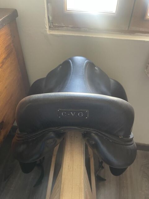 Selle de dressage Hermès