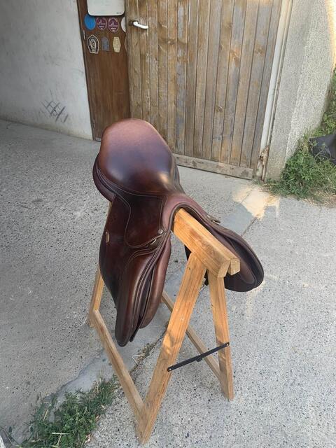 selle Antarès 17 pouces