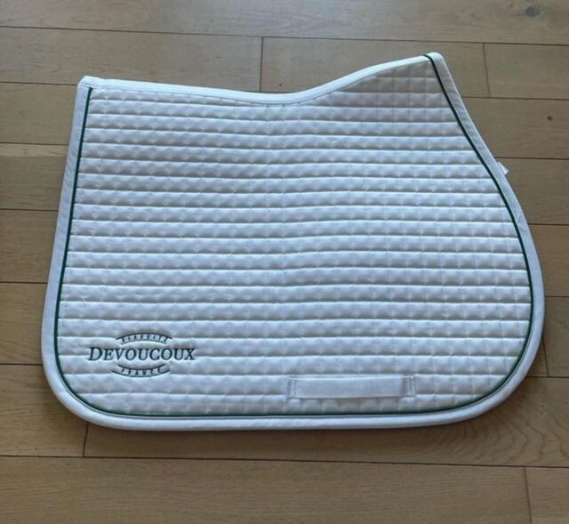 Tapis devoucoux neuf blanc