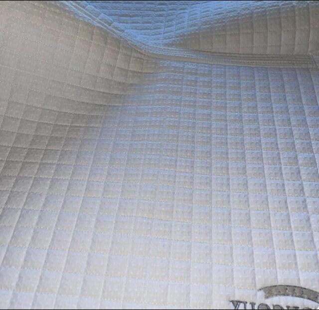 Tapis devoucoux neuf blanc