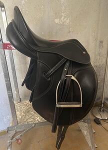 Selle de dressage Fouganza