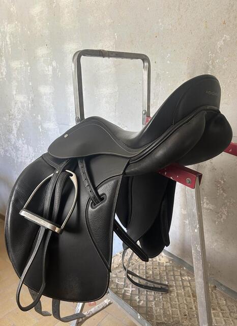 Selle de dressage Fouganza
