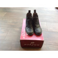 Boots Norton noires pointure 31