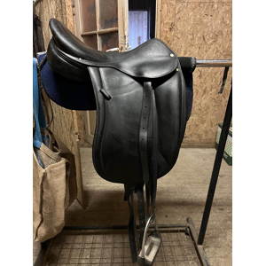 selle de dressage Devoucoux Milady