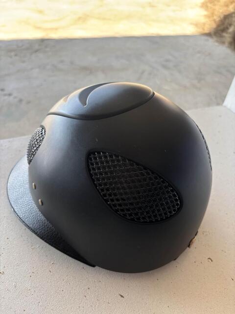 Bombe GPA visière cuir