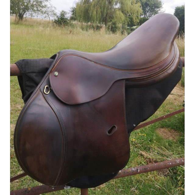 Selle 17'5 cuir marron mixte