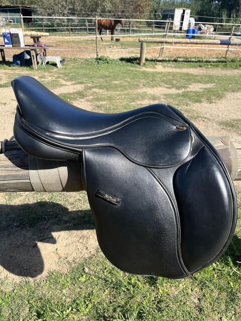 selle noir Éric Thomas