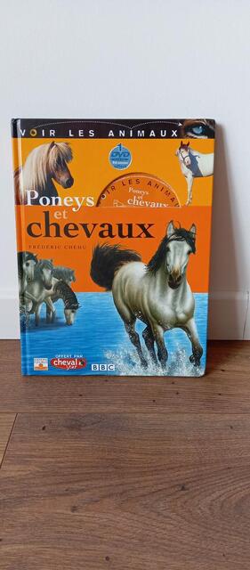 Livre poneys et chevaux
