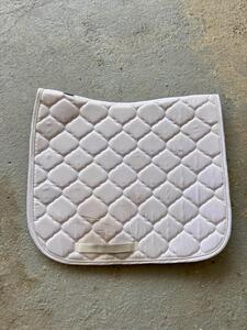 tapis blanc