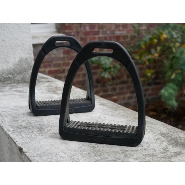 Étriers compositi noir
