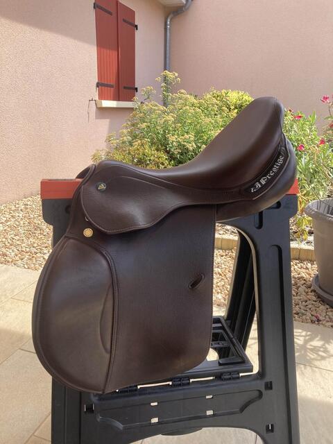 selle prestige elastic pro