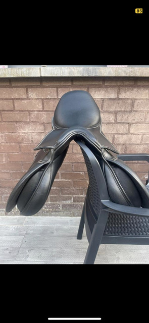 Selle 17’’ pouces