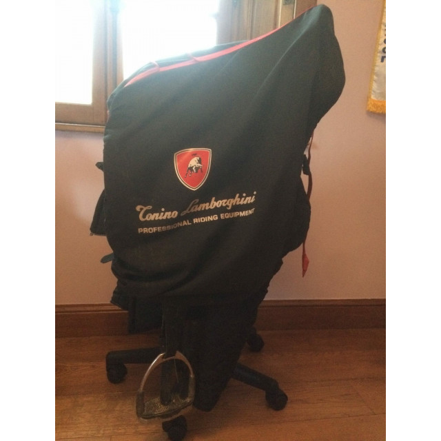 Selle de dressage