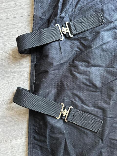 Couverture imperméable 200g poney