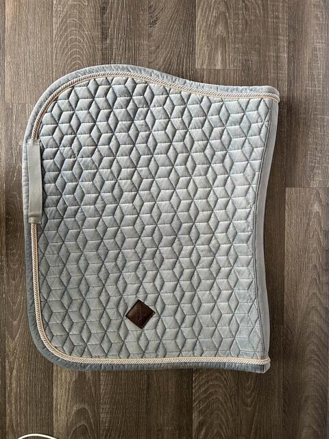 Tapis Kentucky Velvet bleu clair