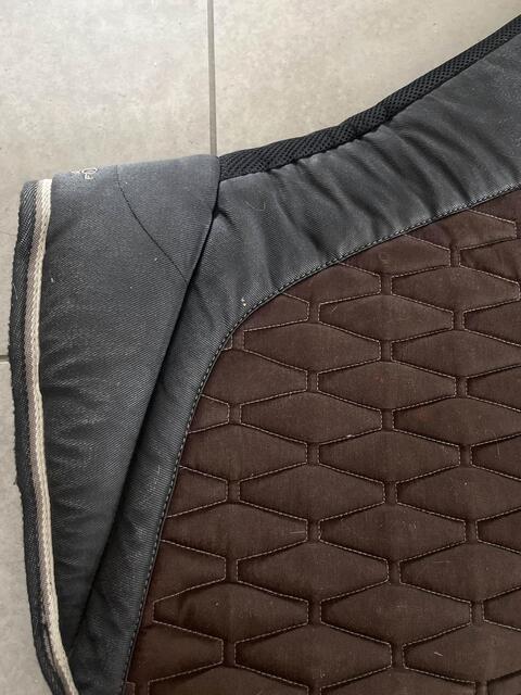 tapis Fouganza noir et marron