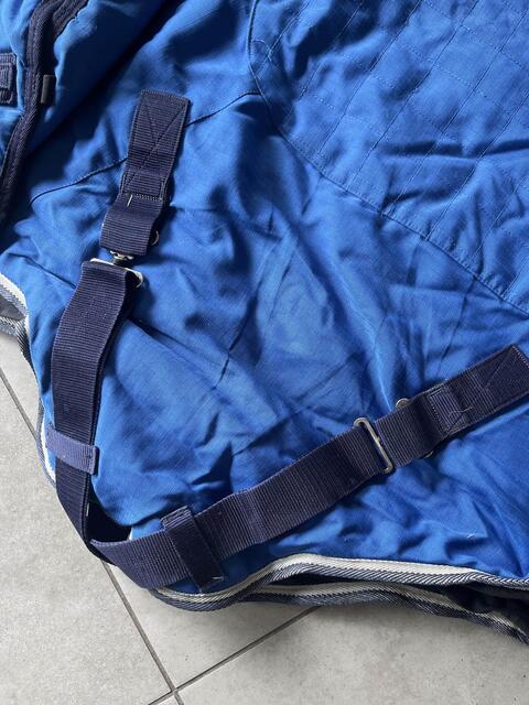 couverture bleu ciel poney