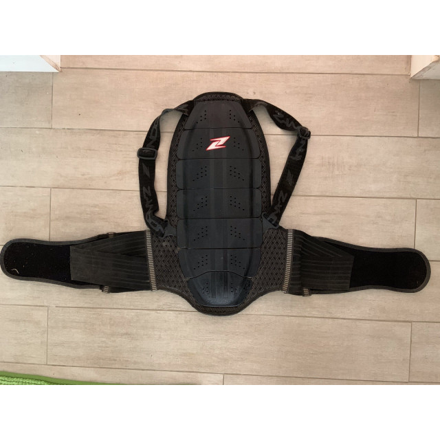 PROTECTION DORSALE
