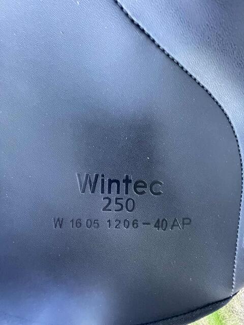 Selle Wintec 250 16,5p neuve