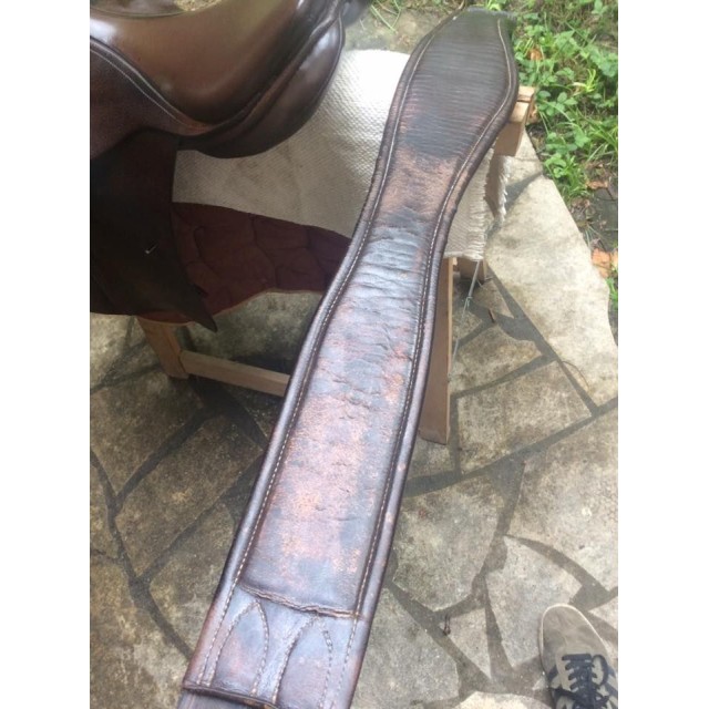 Sangle cuir 145 cm bon état
