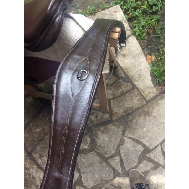 Sangle cuir 145 cm bon état