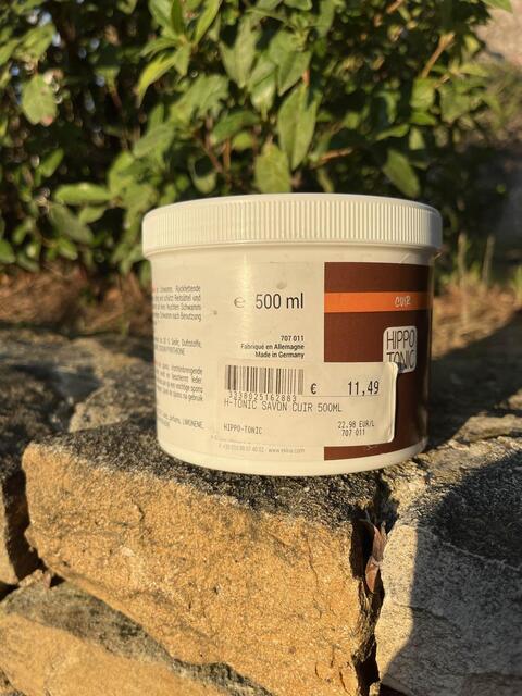 Savon pour cuir
