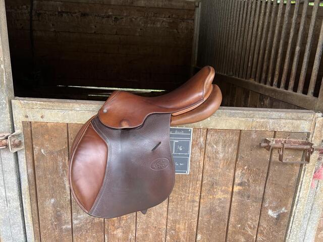 Selle Hervé Godignon jump’in