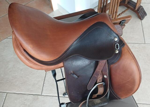 SELLE FORESTIER 18,5 POUCES