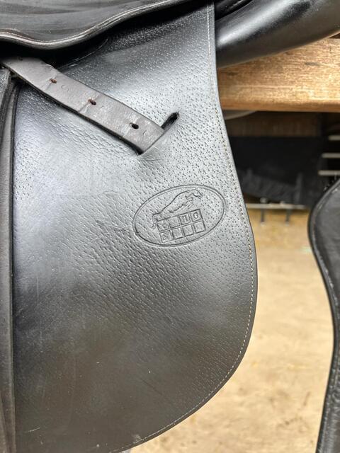Selle Hervé godignon 17’