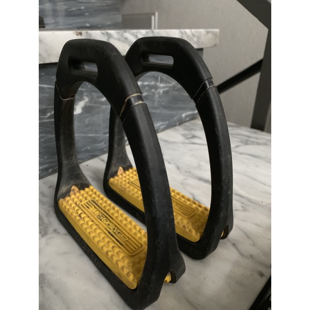 Etriers compositi premium