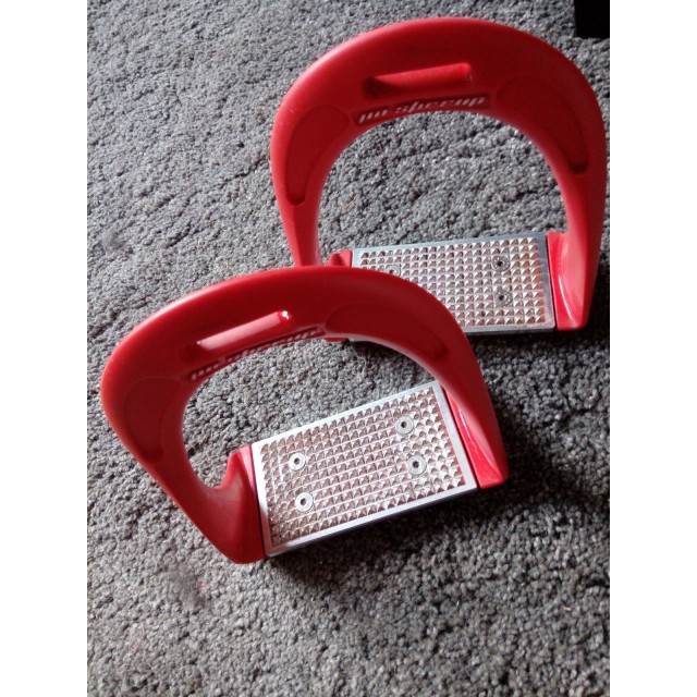 Etriers JIN STIRRUP EVOL rouges