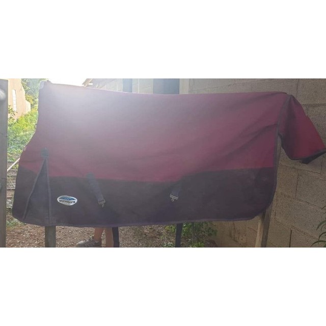 Couverture de paddock Weatherbeata