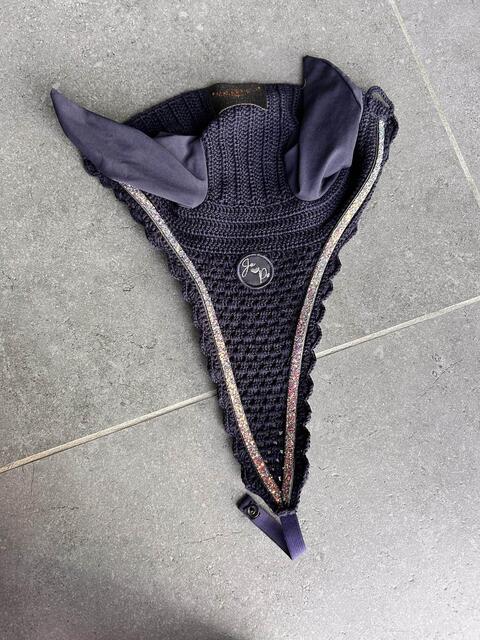 bonnet Ju et Pa