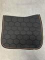 Tapis Akhal + Bonnet