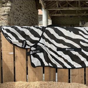 Couverture anti mouches 4’9 Bucas