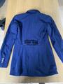 Mini-frac Lamantia Couture bleu, col et noeud velours bleu, liseré noir, boutons argenté