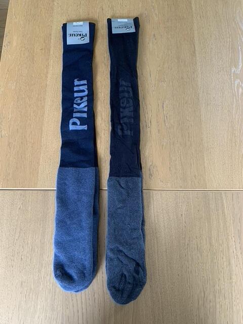 Chaussettes Pikeur laine noires et bleues