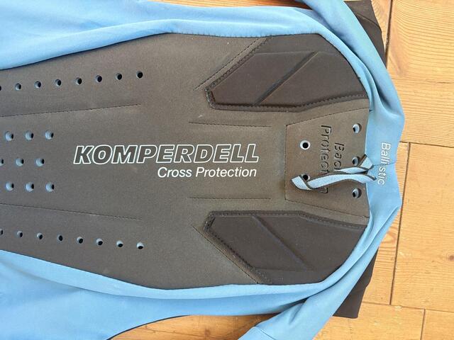 Komperdell Cross Protection