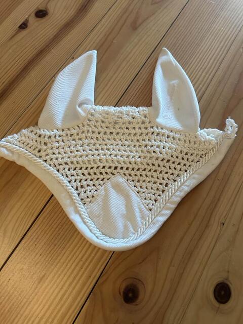 ensemble tapis et bonnet waldhausen blanc