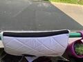 Tapis et bonnet WOW store blanc