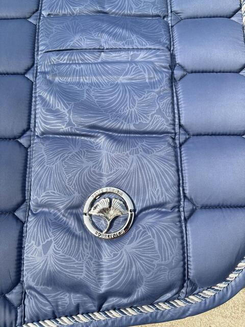 tapis felix bühler bleu