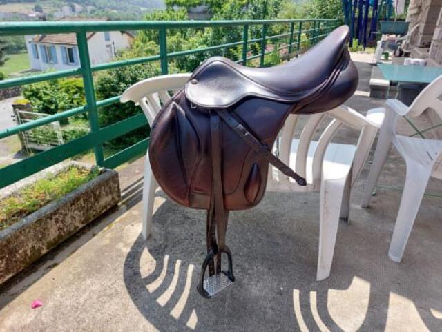 Selle fairflax obstacle équipée