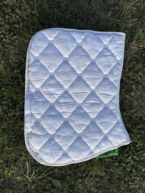 tapis blanc equitheme