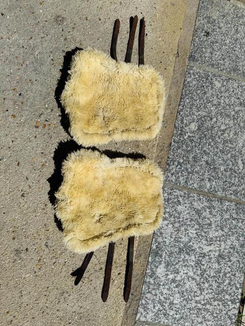 Guêtres cuir avec boucles et mouton CWD