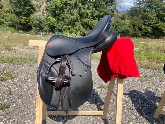 Selle Thorowgood Mixte Standard T8 (Noir) Taille 17''