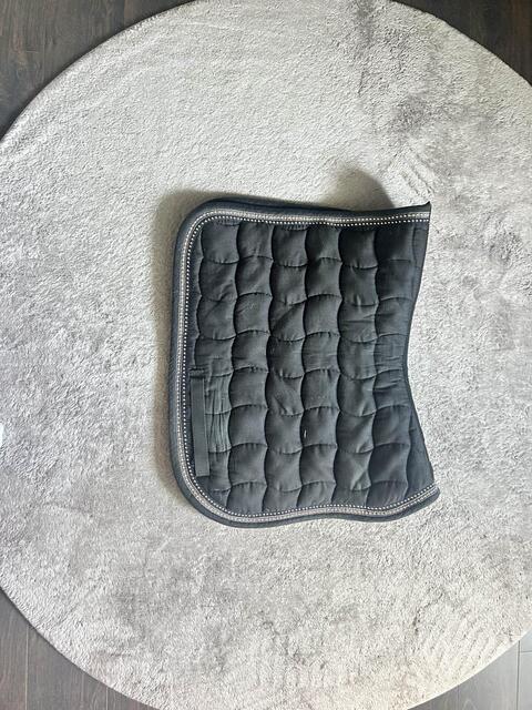 tapis harcour noir