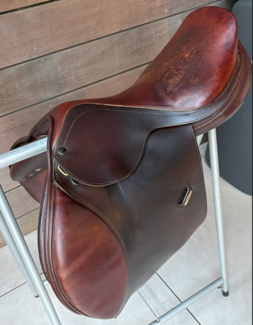 Selle d’équitation mixte de marque ZALDI - Taille 17’’